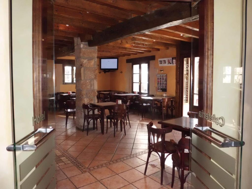 Hotel Rey Chindasvinto Covarrubias Ngoại thất bức ảnh